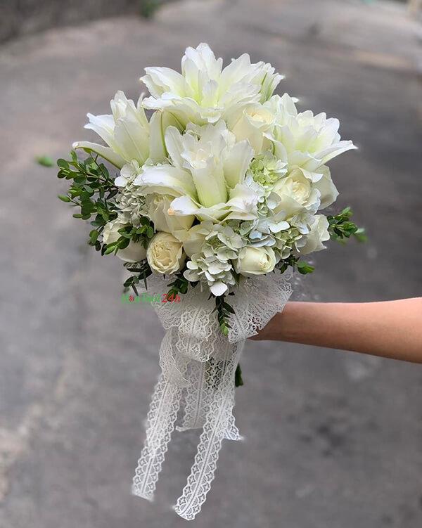 Hoa cưới bó dáng dài