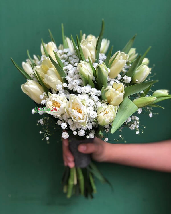 Hoa cưới kiểu bó tự nhiên